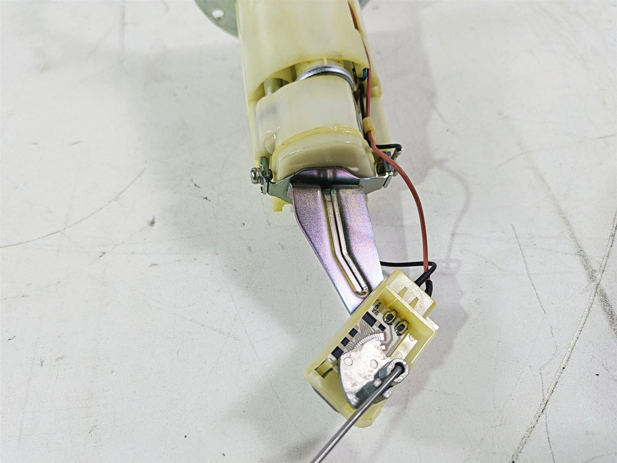 2020 Kawasaki ZX6R Ninja Fuel Gas Petrol Pump & Sending Unit 3K 49040-0779 {{ shop.shopifyCountryName }} - Mototech271