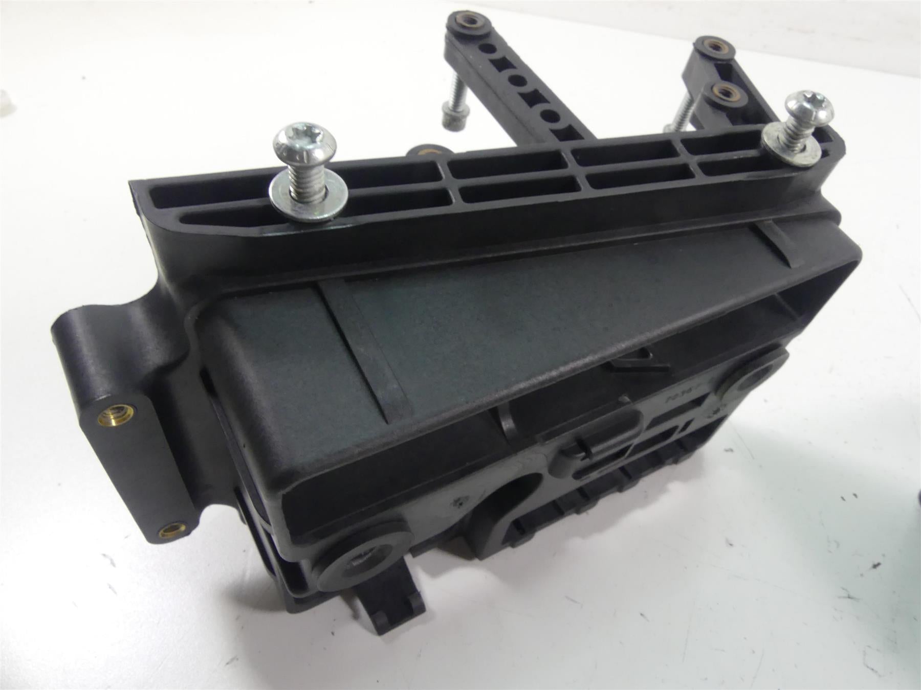 2010 Harley FXDWG Dyna Wide Glide Left Side Cover & Electrical Tray 70367-04B {{ shop.shopifyCountryName }} - Mototech271