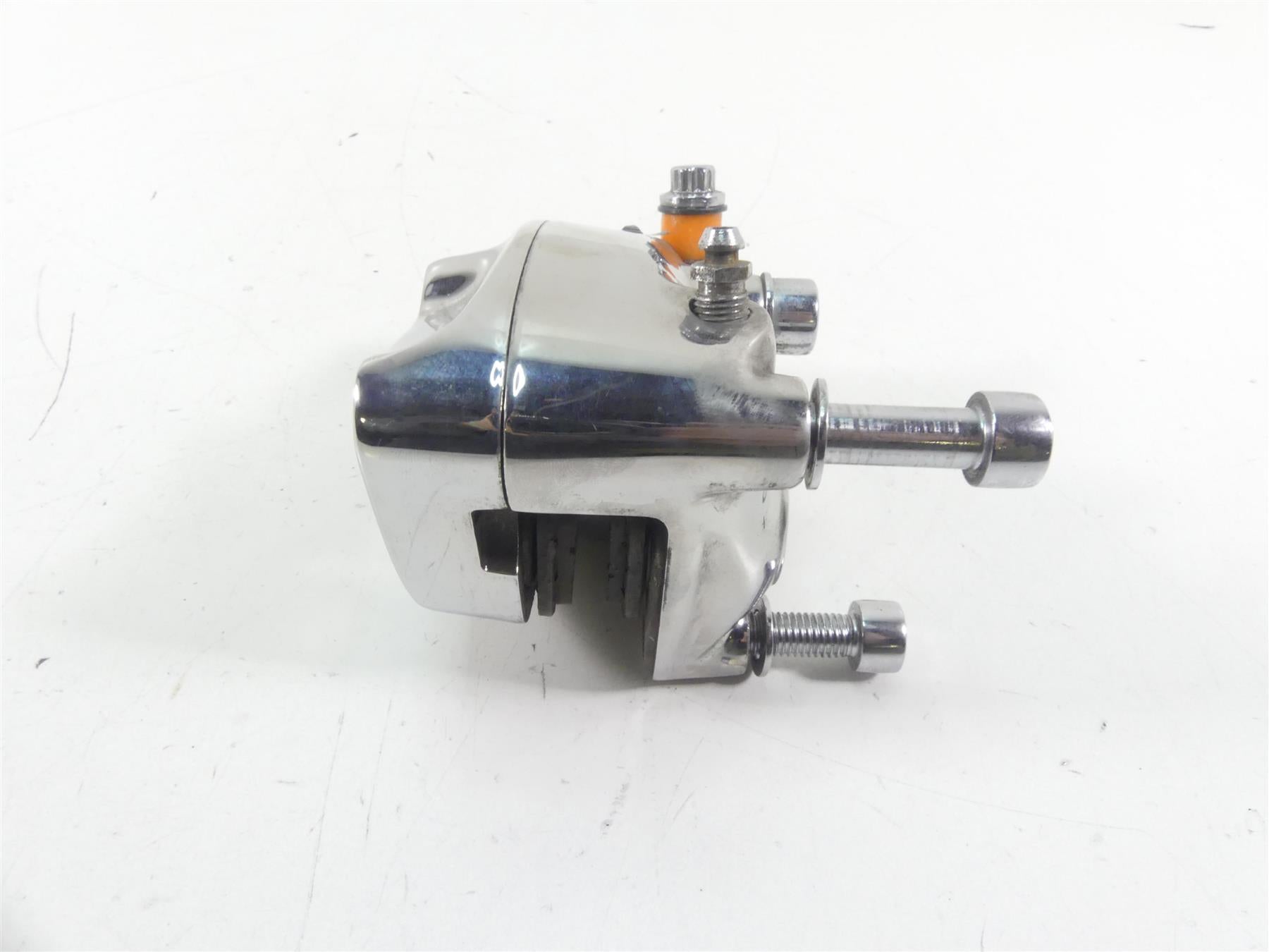2004 Harley FXDWGI Dyna Wide Glide Front Chrome Brake Caliper -Read 44046-00D {{ shop.shopifyCountryName }} - Mototech271