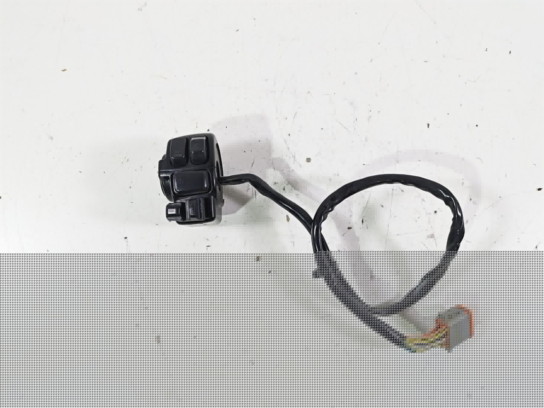 2003 Harley Touring FLHTCUI 100TH E-Glide Left Hand Control Switch 71597-96B {{ shop.shopifyCountryName }} - Mototech271
