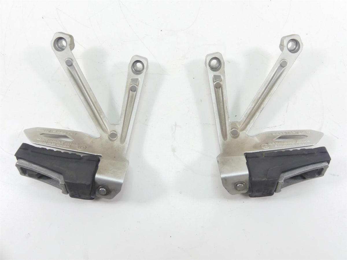2019 BMW R1250GS K50 Rear Passenger Footpeg Rest Set 46718526741 46718526742 {{ shop.shopifyCountryName }} - Mototech271