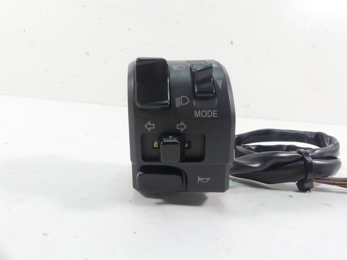 2008 Ducati Hypermotard 1100 Left Hand Turn Signal Control Switch 65110071A {{ shop.shopifyCountryName }} - Mototech271