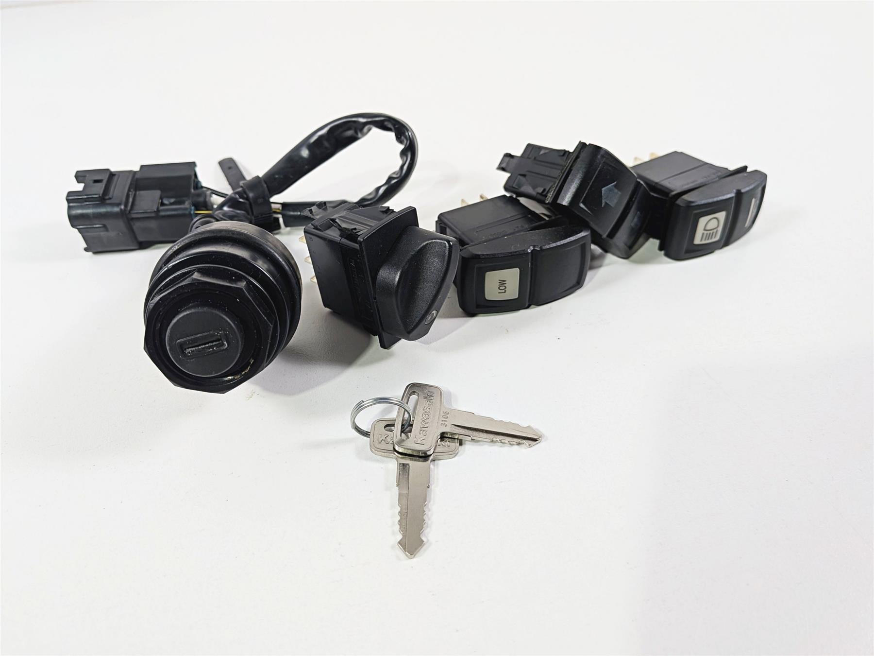 2022 Kawasaki Teryx KRX KRF 1000 SE Light & Ignition Switch Keys Set 27005-0643 {{ shop.shopifyCountryName }} - Mototech271