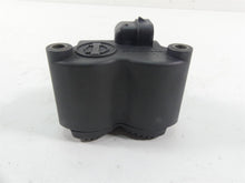 Load image into Gallery viewer, 2005 Harley Dyna FXDLI Low Rider Ignition Coil Wire Plug Set &amp; Cover 31743-01
