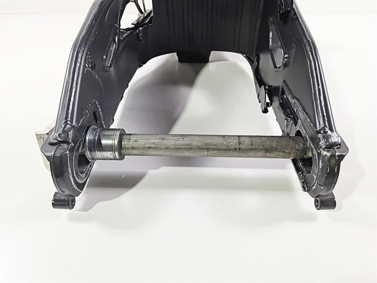 2023 Yamaha MT10 MTN1000 Rear Swingarm Swing Arm & Axle B5Y-22110-00-00 {{ shop.shopifyCountryName }} - Mototech271