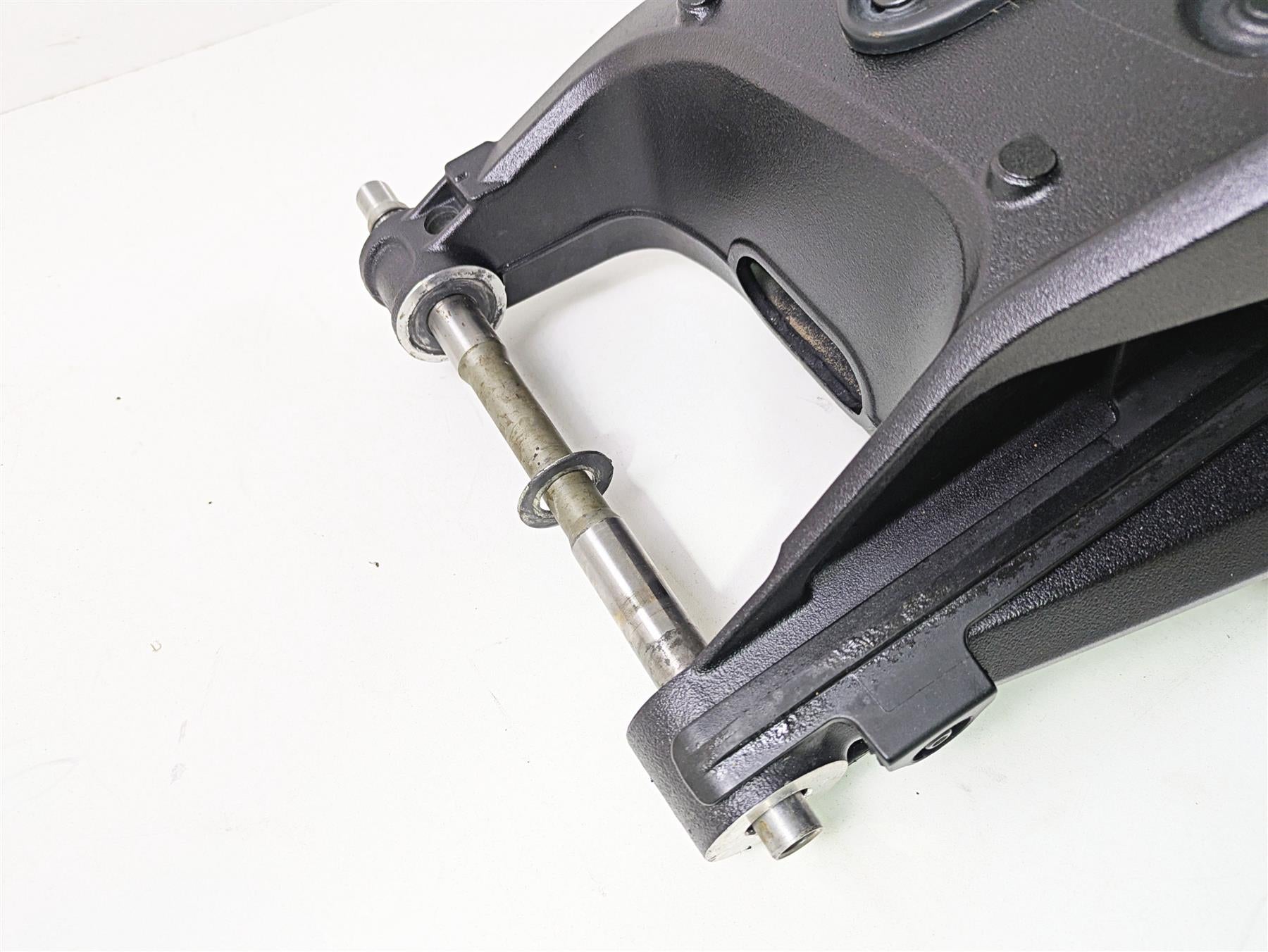 2013 Ducati Hypermotard 821 SP Straight Rear Swingarm & Axle 37010911B {{ shop.shopifyCountryName }} - Mototech271