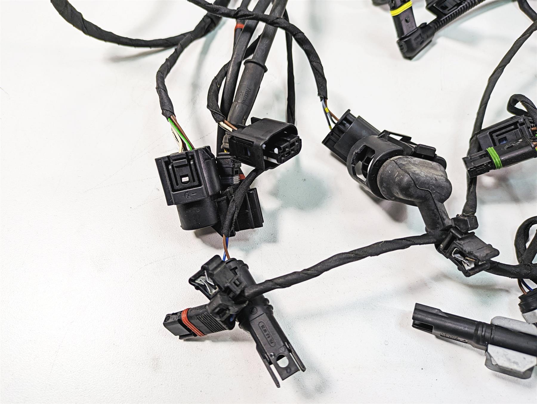 2016 BMW R1200R K53 Main & Engine Wiring Harness Esa Abs Heat Set 61118554353 {{ shop.shopifyCountryName }} - Mototech271