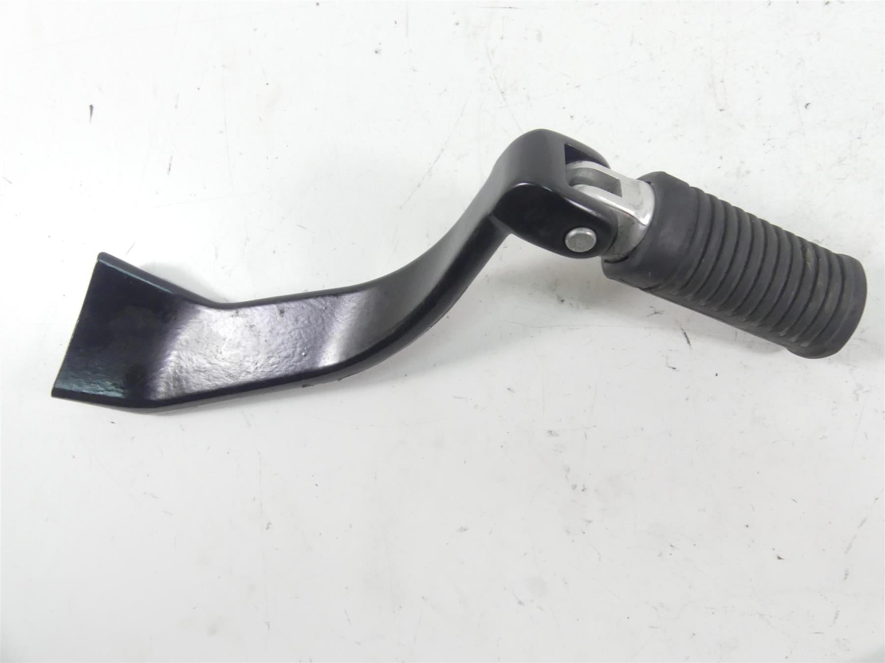 2018 Harley Softail FXBB Street Bob Left Foot Peg & Shifter Linkage 50500603 {{ shop.shopifyCountryName }} - Mototech271