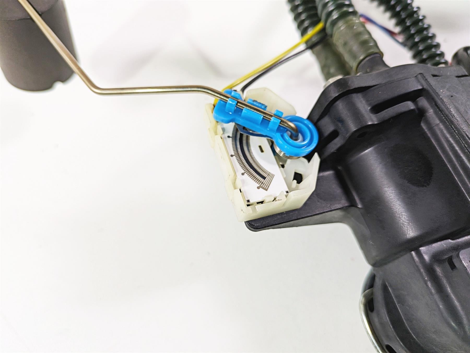 2016 Indian Chief Classic Fuel Gas Petrol Pump & Level Sender - Read 2522160 {{ shop.shopifyCountryName }} - Mototech271