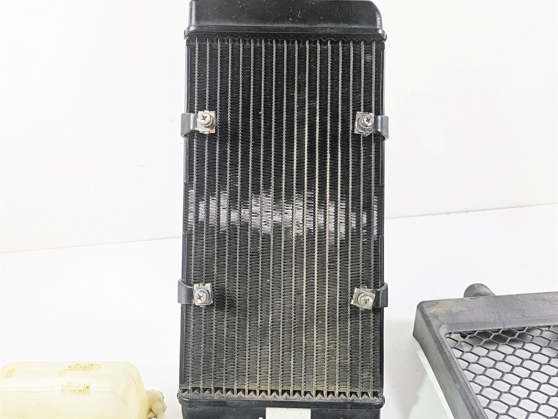 2007 Honda VTX1300 Classic Radiator Cover Reservoir Set 19010-MEA-671 {{ shop.shopifyCountryName }} - Mototech271