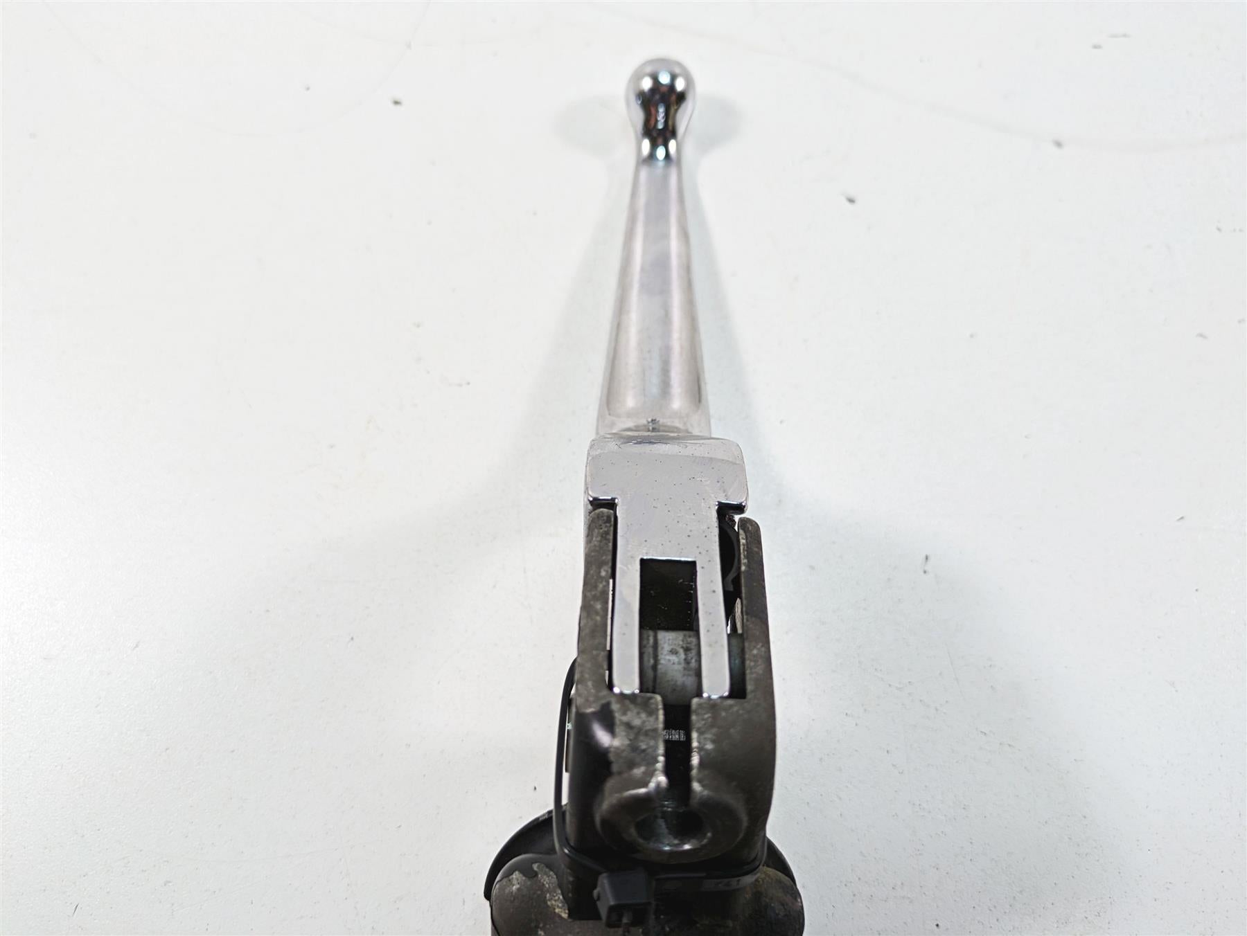 2005 Harley Touring FLHTCUI Electra Glide Clutch Perch & Lever 38649-98 {{ shop.shopifyCountryName }} - Mototech271