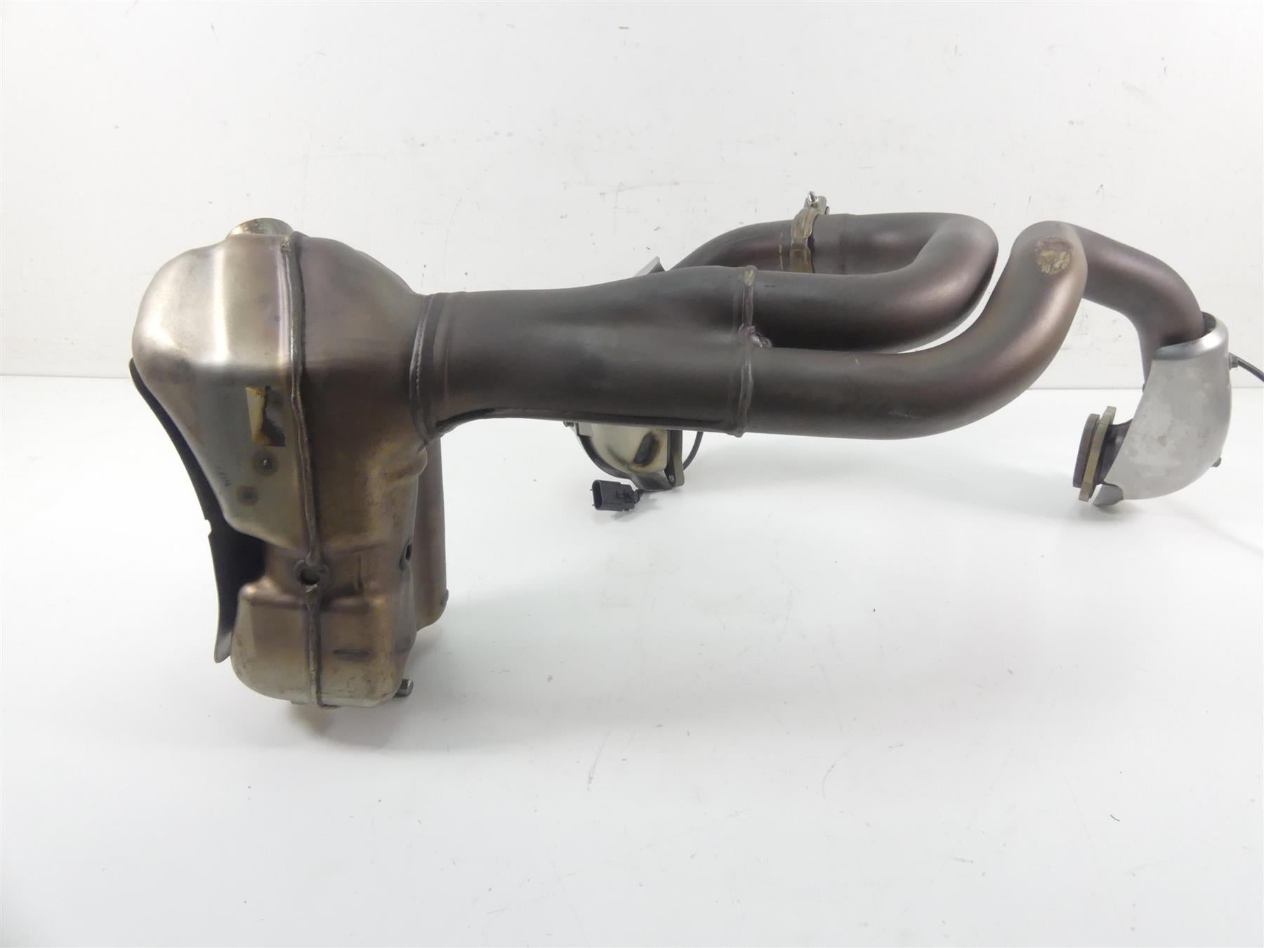 2022 Indian FTR1200 S Oem Exhaust Header Manifold Pipe Chamber Set -Read 1263578 {{ shop.shopifyCountryName }} - Mototech271