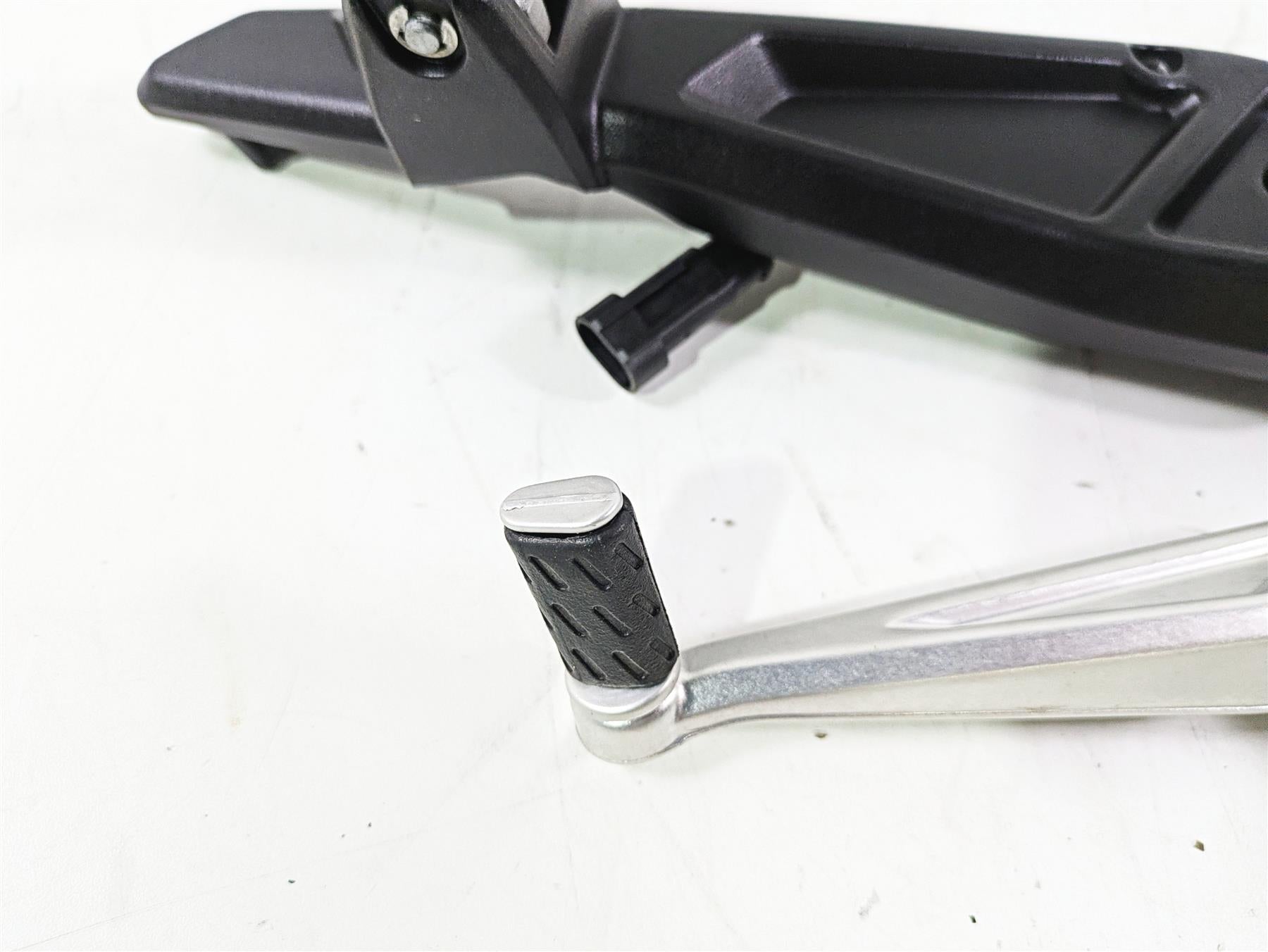 2018 Ducati Hypermotard 939 SP Right Foot Peg Bracket & Brake Pedal 82412101CA {{ shop.shopifyCountryName }} - Mototech271