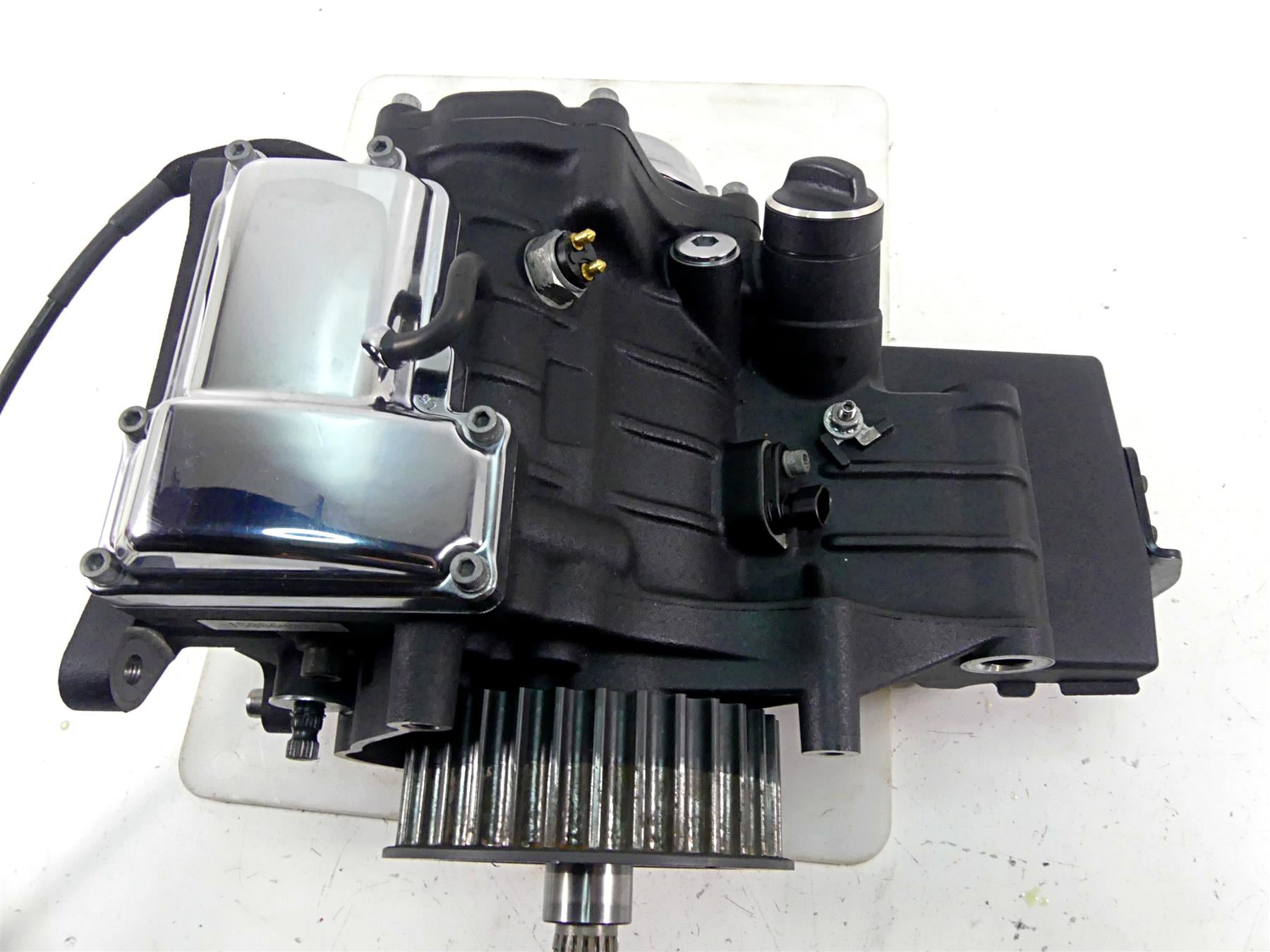 2015 Harley Touring FLHXS Street Glide Transmission Gear Box 6 Speed 33166-10A {{ shop.shopifyCountryName }} - Mototech271