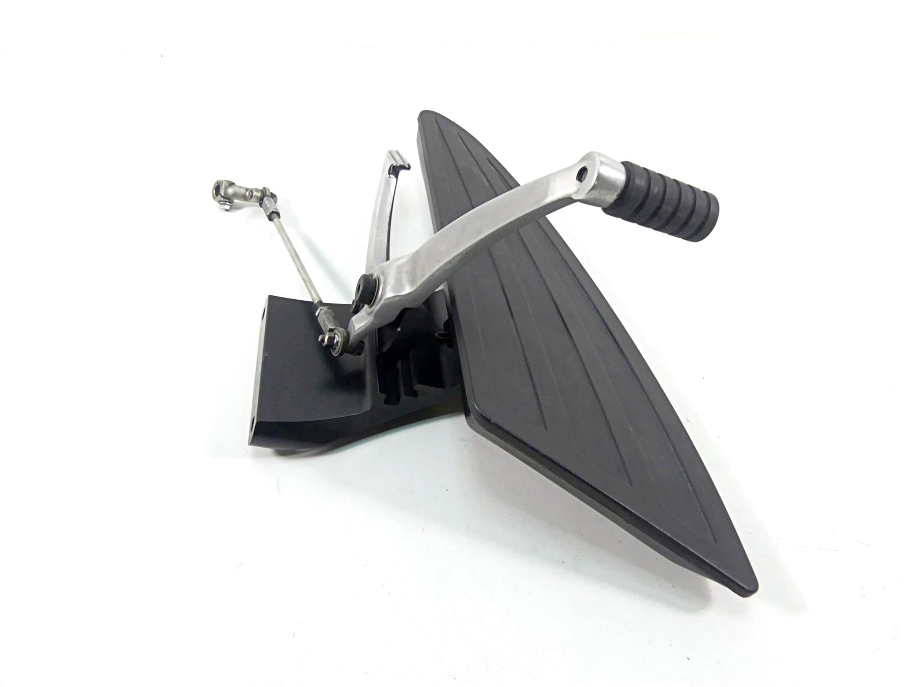 2011 Victory Cross Country Front Left Floorboard & Shifter Lever Set 1015290 {{ shop.shopifyCountryName }} - Mototech271
