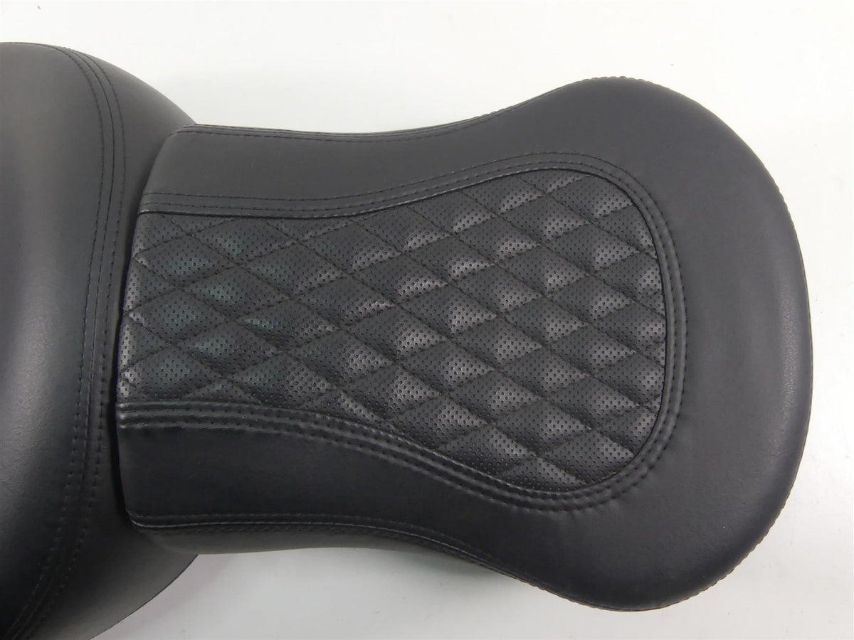 2022 Harley Softail FXBBS Street Bob Nice Hammock Touring Seat Saddle 52000290 {{ shop.shopifyCountryName }} - Mototech271