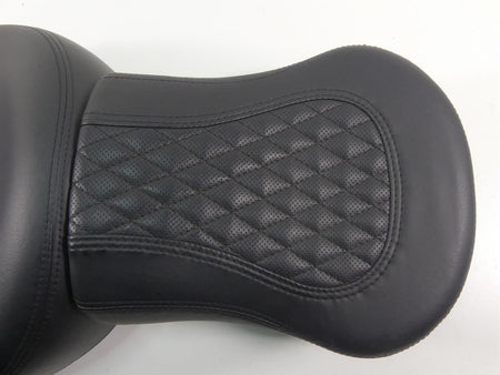 2022 Harley Softail FXBBS Street Bob Nice Hammock Touring Seat Saddle 52000290 {{ shop.shopifyCountryName }} - Mototech271