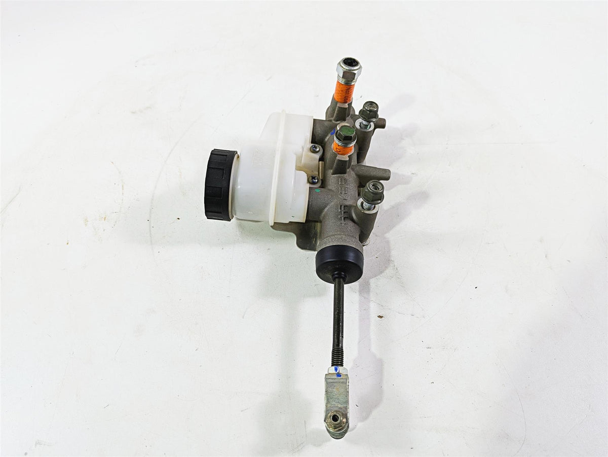 2023 Polaris RZR1000 XP 4 Premium Main Brake Master Cylinder 1911982 {{ shop.shopifyCountryName }} - Mototech271