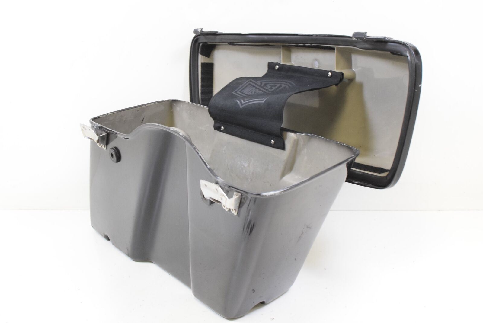 2002 Harley Touring FLHRI Road King Left Saddlebag Saddle Bag CUSTOM PAINT {{ shop.shopifyCountryName }} - Mototech271