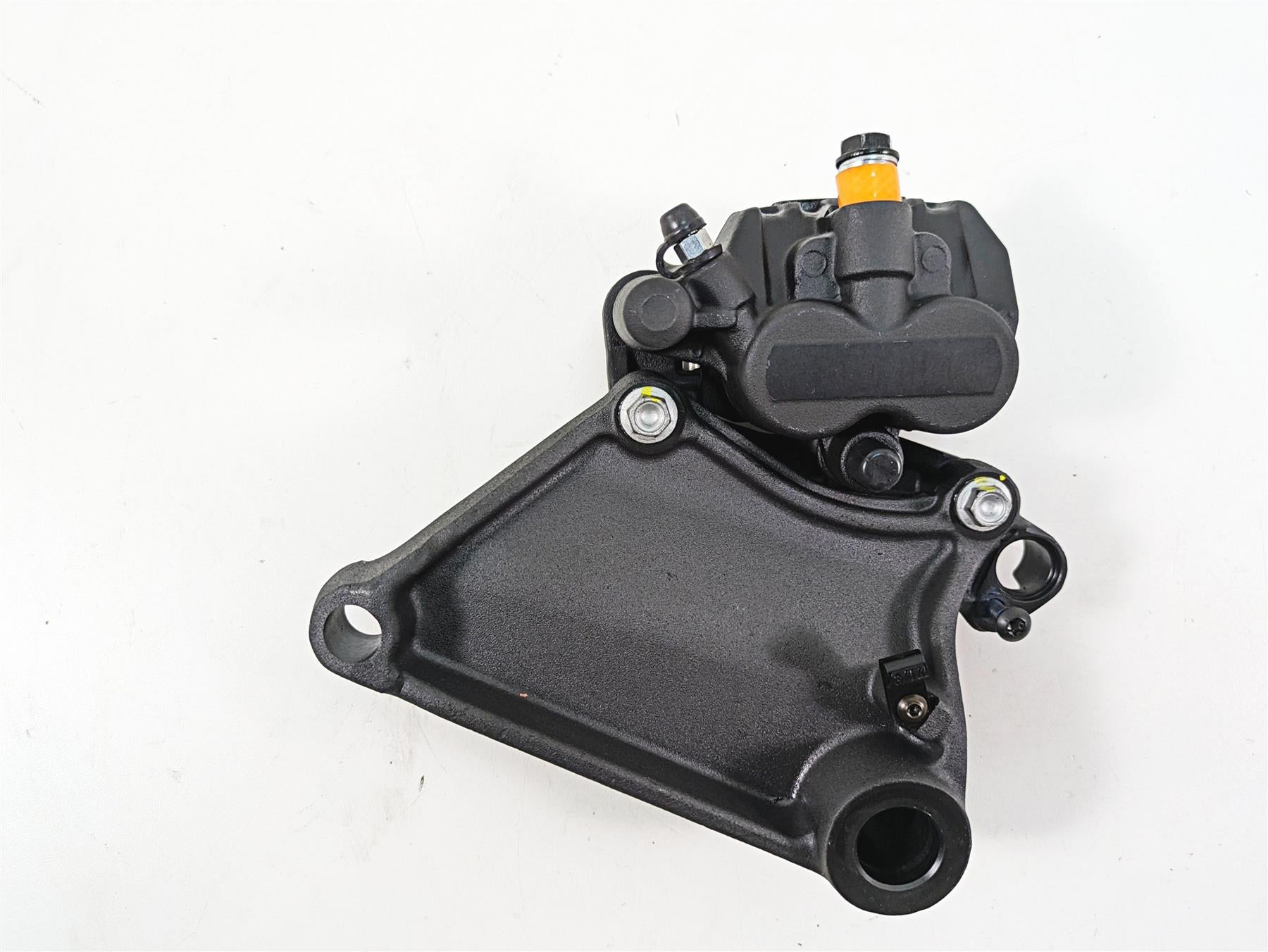 2020 Moto Guzzi V85 TT Adventure Nice Rear Brake Caliper & Bracket 2B000525 {{ shop.shopifyCountryName }} - Mototech271