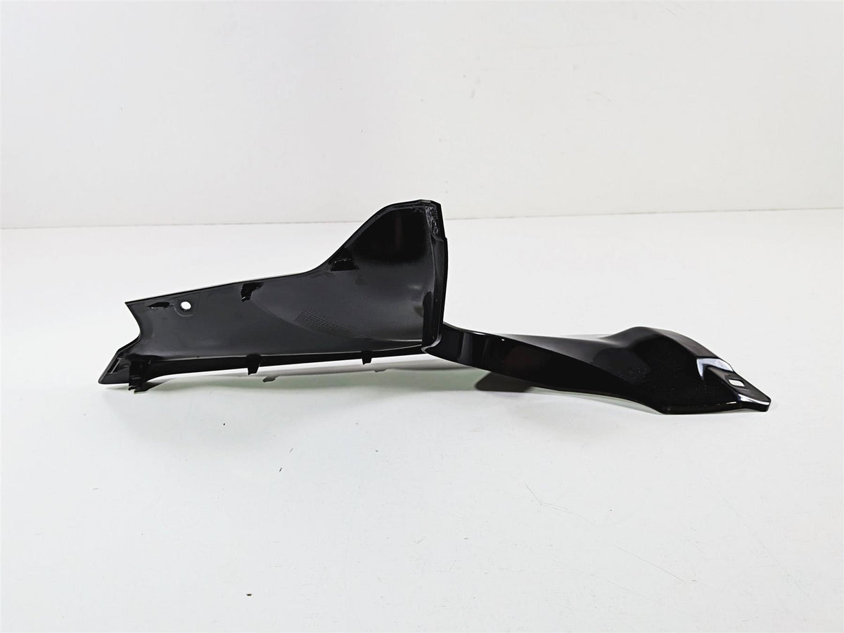 2025 Yamaha YZF R7 Left Upper Inner Black Fairing Cover BEB-2837L-00 {{ shop.shopifyCountryName }} - Mototech271