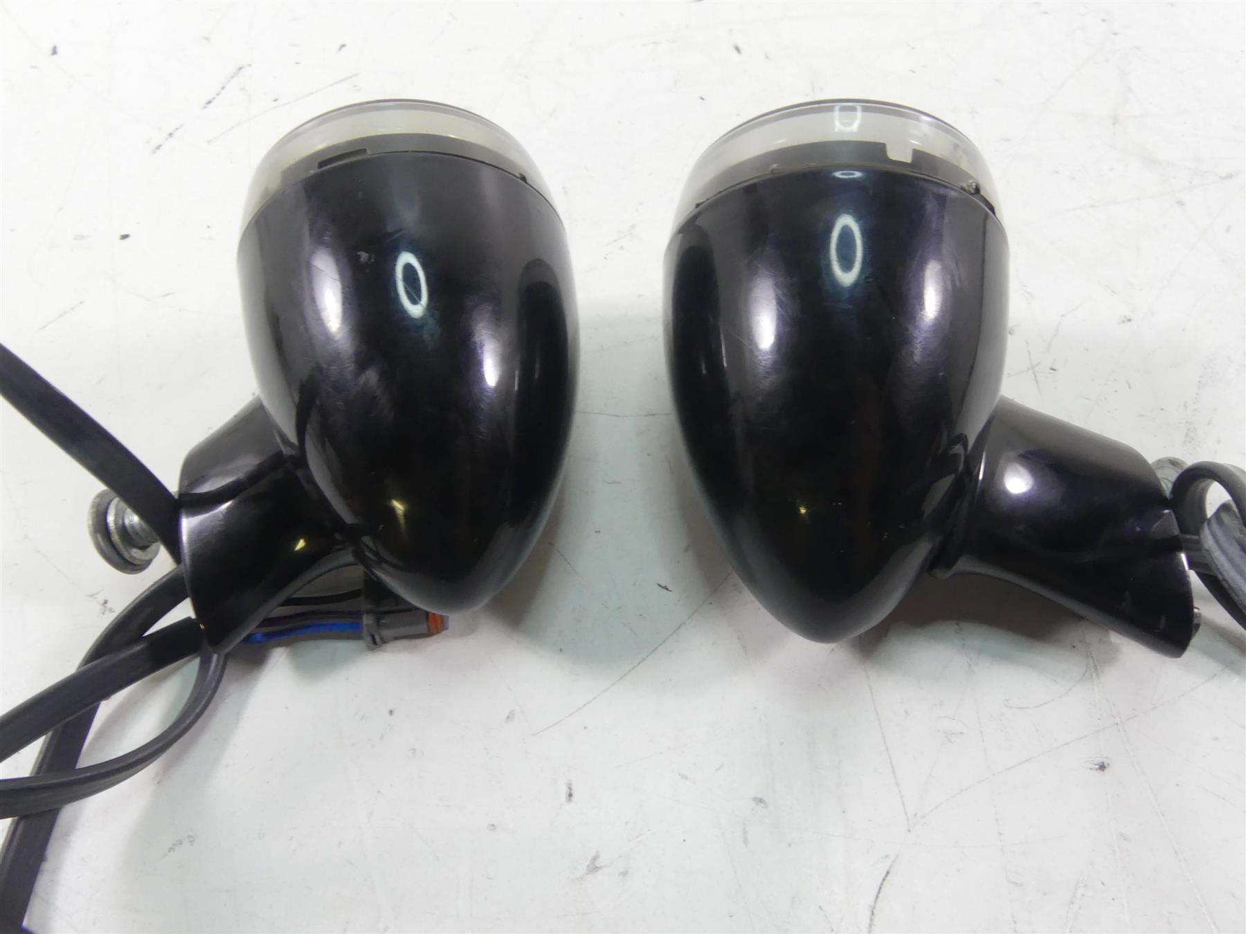 2019 Harley Softail FXBB Street Bob Rear Led Signature Turn Signal Set 67801184 {{ shop.shopifyCountryName }} - Mototech271