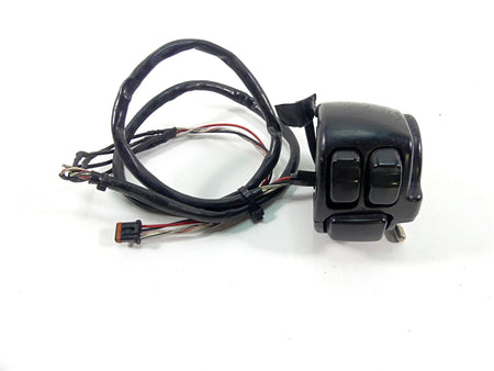 2011 Harley Softail FXS Blackline Right Hand Control Switch - Read 72952-11 {{ shop.shopifyCountryName }} - Mototech271