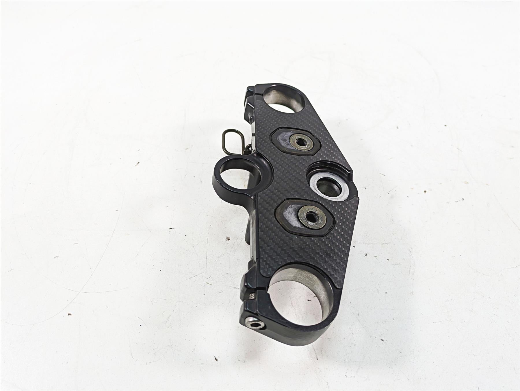 2002 Yamaha FZ1 FZS1000 Fazer Upper Triple Tree Steering Clamp 5LV-W2341-00-00 {{ shop.shopifyCountryName }} - Mototech271