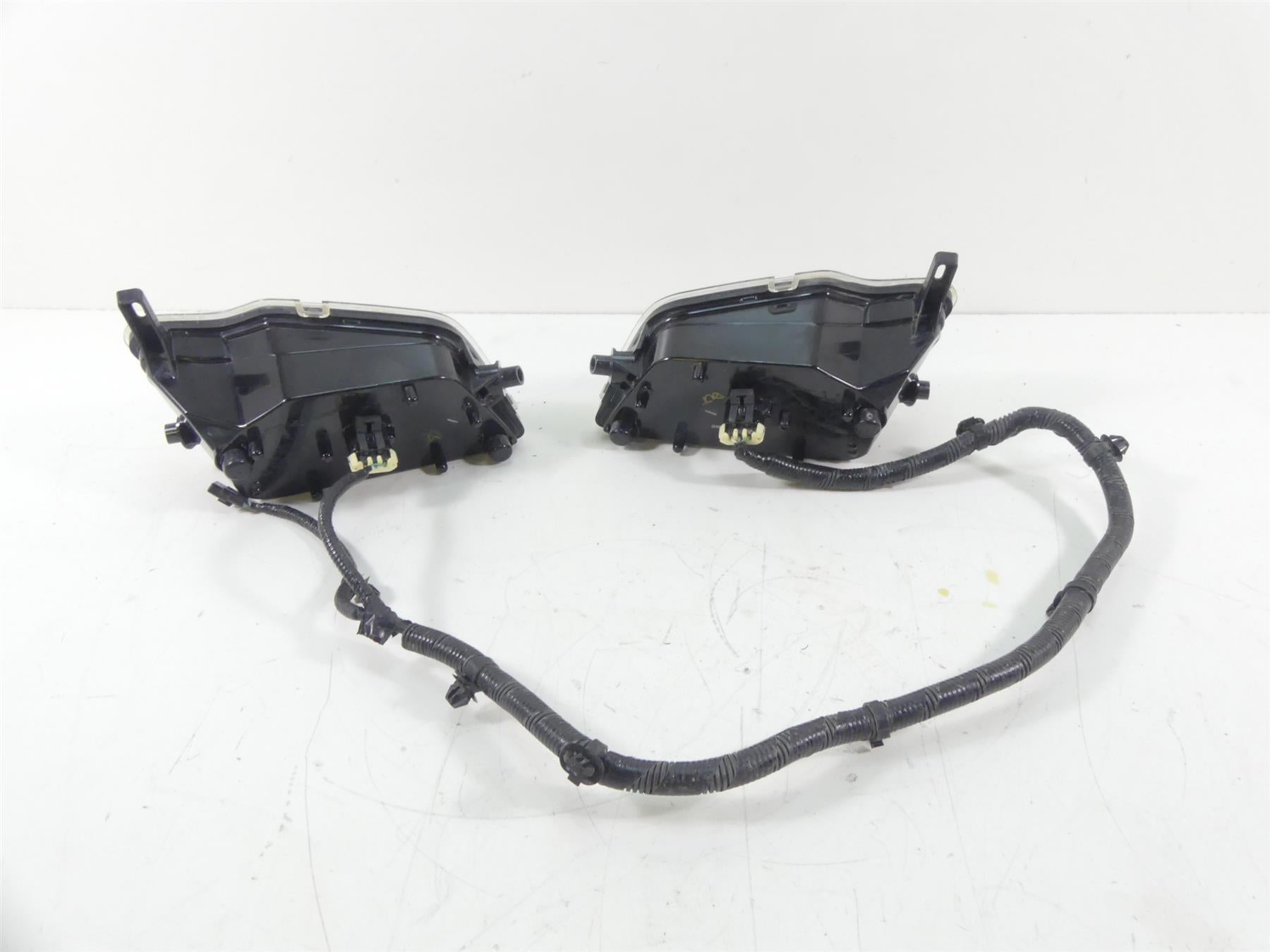 2019 Honda Talon SXS1000 S2R Nice Head Light Headlights 33150-HL6-A01 {{ shop.shopifyCountryName }} - Mototech271