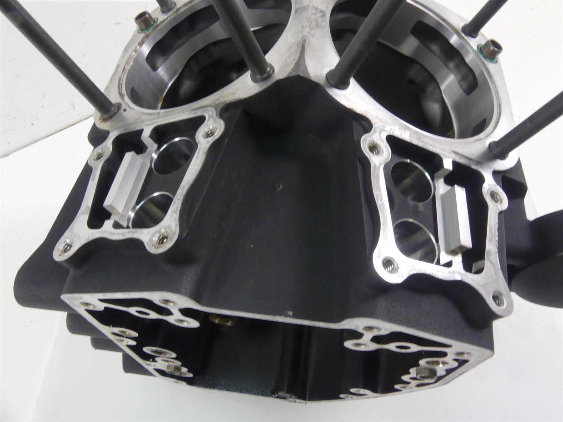 2011 Harley Touring FLTRU Road Glide Engine Crankcase Crank Case Set 24621-06B {{ shop.shopifyCountryName }} - Mototech271