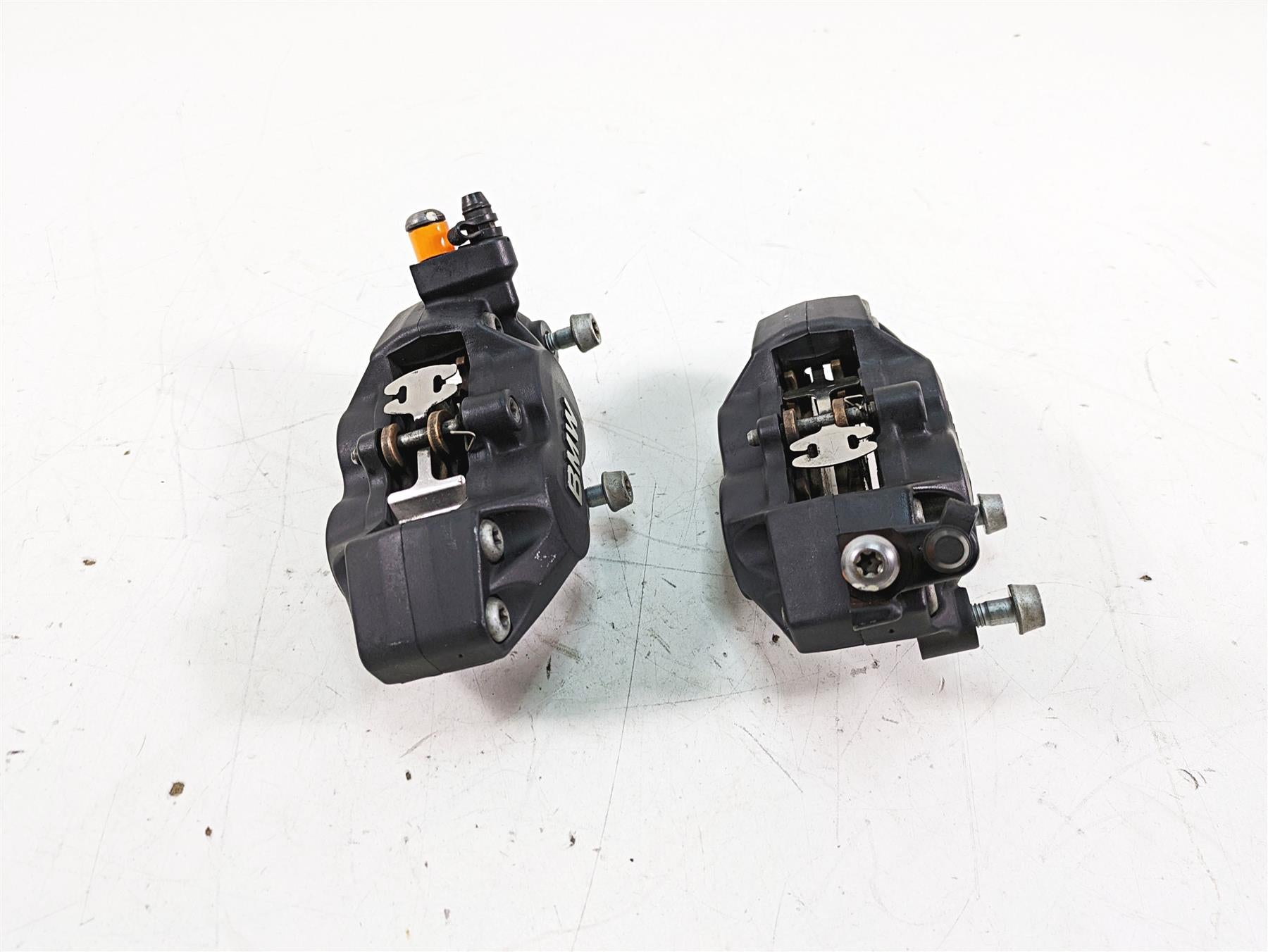2007 BMW R1200GS K255 Adv Brembo Front Brake Caliper Set 34117711438 34117711439 {{ shop.shopifyCountryName }} - Mototech271