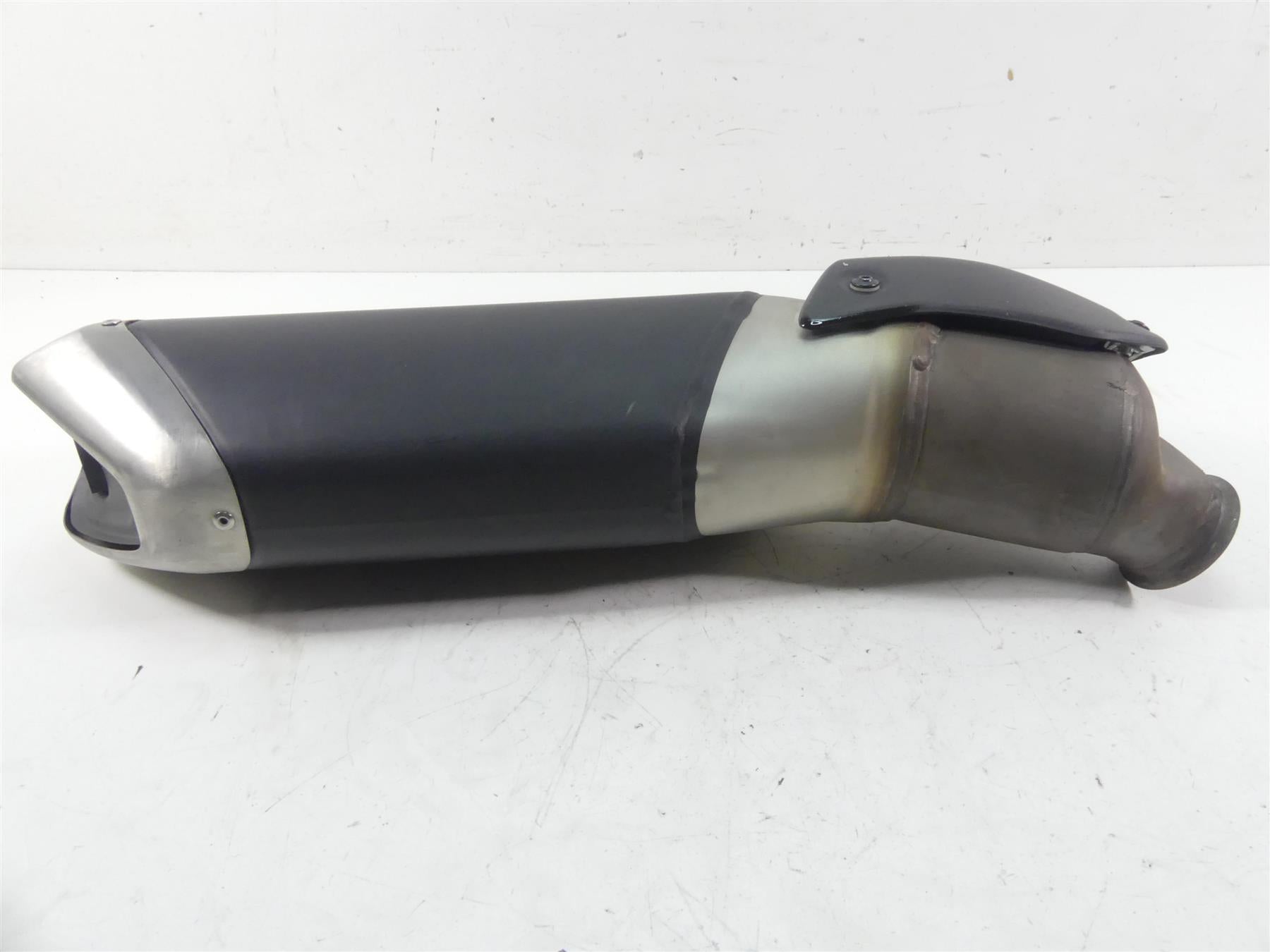 2018 Ducati Hypermotard 939 SP Oem Stock Exhaust Pipe Muffler 57313922A {{ shop.shopifyCountryName }} - Mototech271