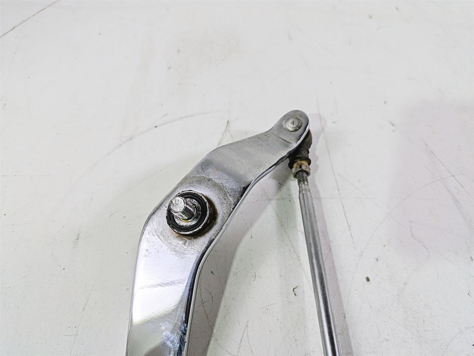 2002 Honda V-Twin VTX1800 C Left Footpeg & Shifter Shift Lever 24710-MCH-000 {{ shop.shopifyCountryName }} - Mototech271