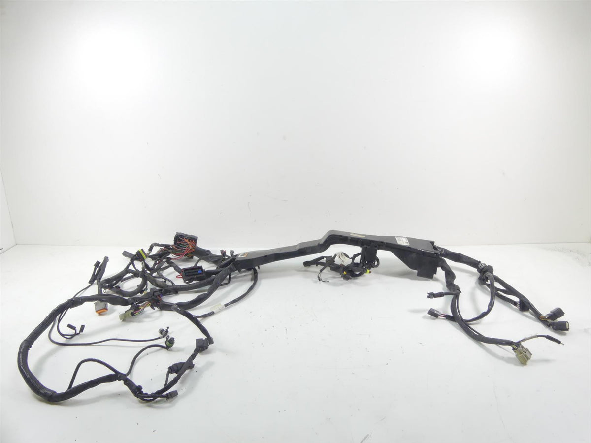 2013 Harley Touring FLHX Street Glide Main Abs Wiring Harness Loom 69200303 {{ shop.shopifyCountryName }} - Mototech271