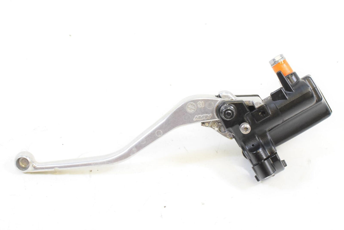 2013 Triumph Tiger 1215 Explorer XC Front Brake Master Cylinder 5/8 T2025830 {{ shop.shopifyCountryName }} - Mototech271