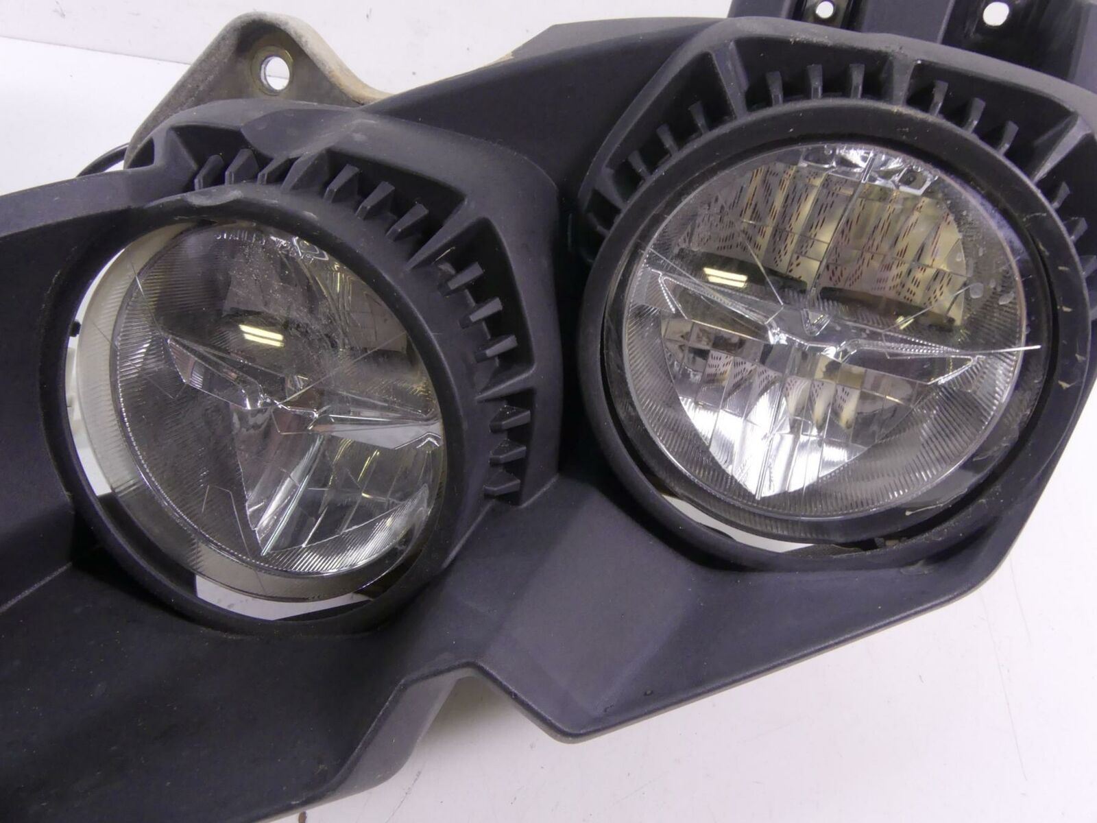 2016 Yamaha YXZ1000 R EPS Headlight Head Light Lamp + Cover Set 2UD-84300-00-00 {{ shop.shopifyCountryName }} - Mototech271