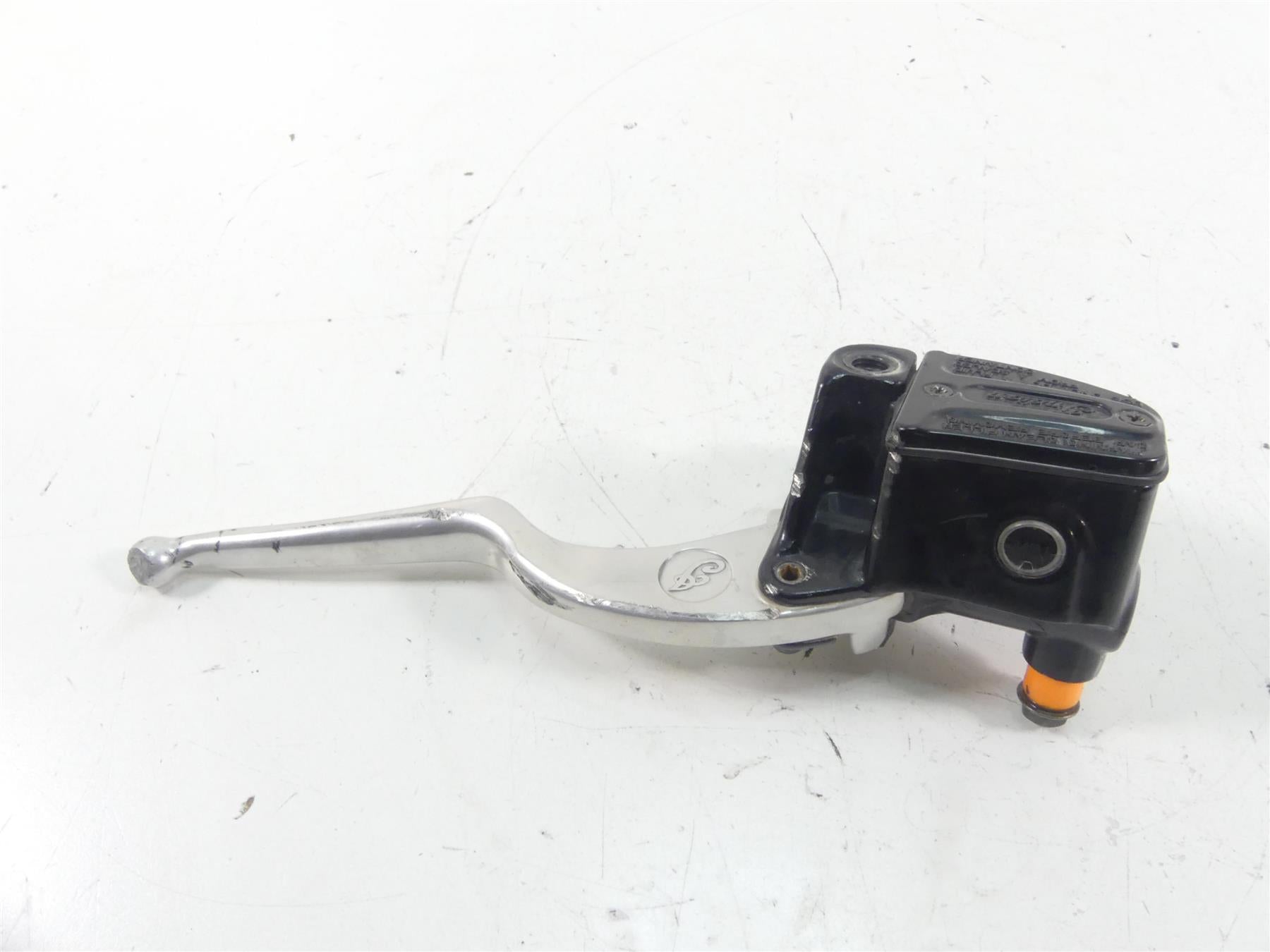2018 Indian Scout Sixty Front Brake Master Cylinder & Lever 1912523 {{ shop.shopifyCountryName }} - Mototech271