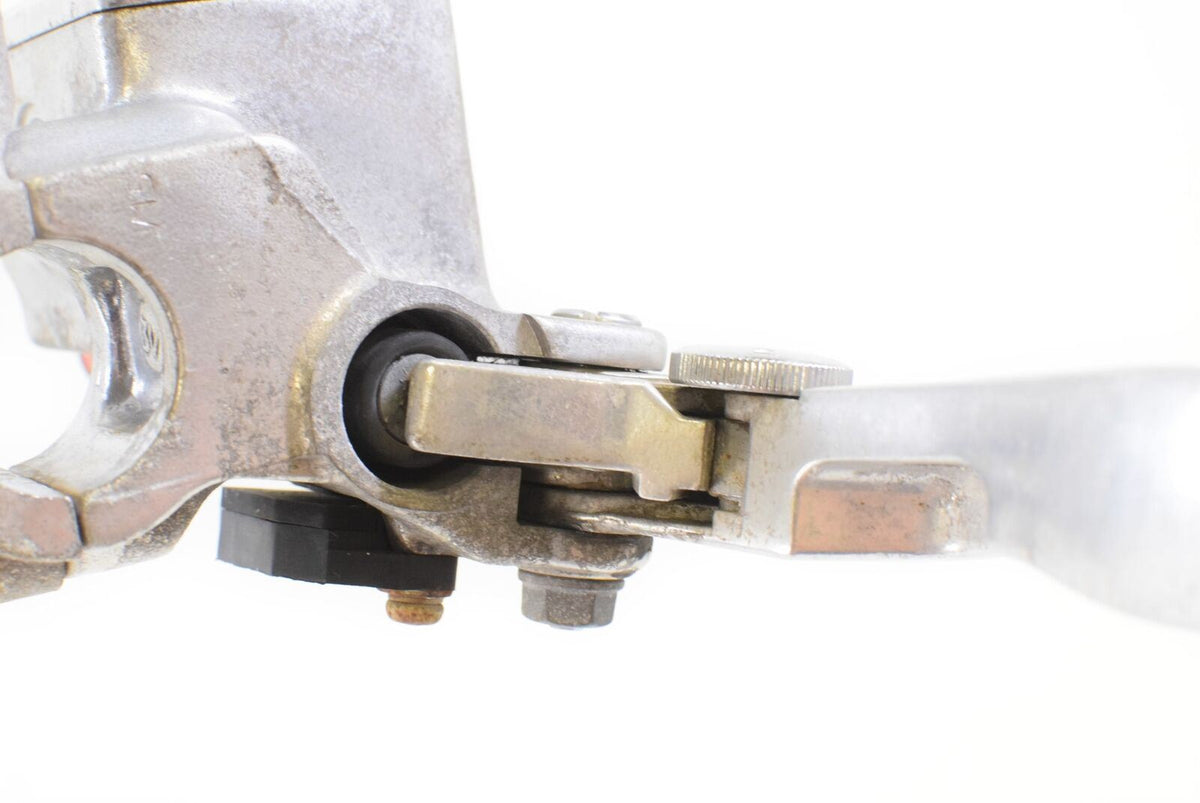 2004 Suzuki VZ1600 Marauder Front Nissin Brake Master Cylinder 5/8" K4301-50023 {{ shop.shopifyCountryName }} - Mototech271