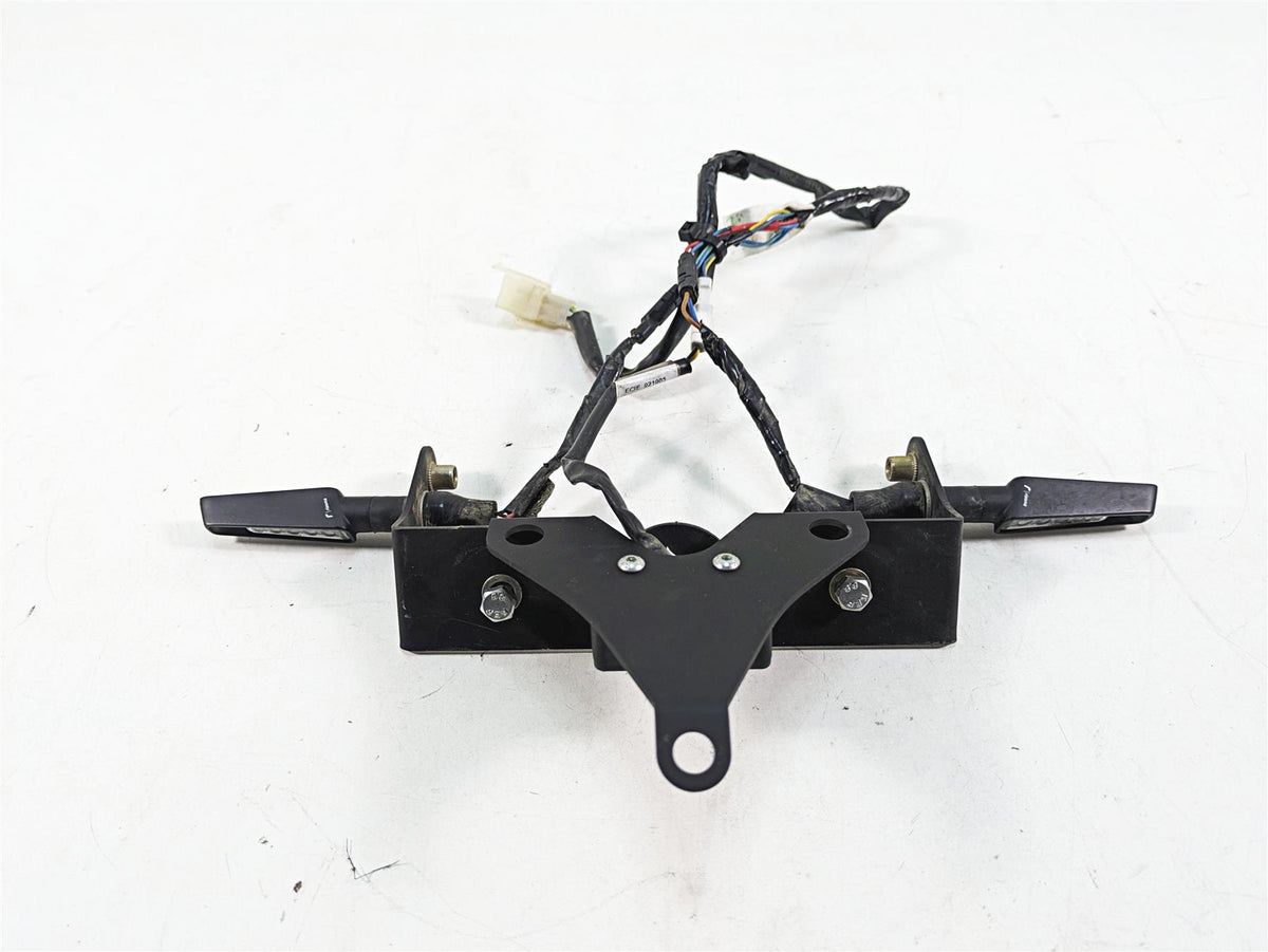 2021 Aprilia RS660 Fender Eliminator Plate Holder + Rizoma Blinker Set FR130B {{ shop.shopifyCountryName }} - Mototech271