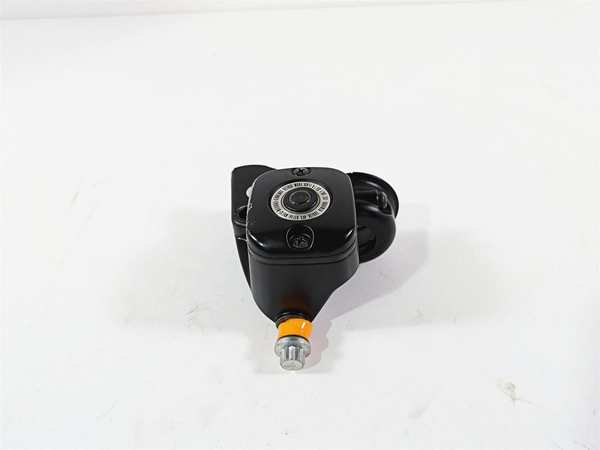2009 Harley FLSTSB Cross Bones Front Master Cylinder 9/16 45019-08C {{ shop.shopifyCountryName }} - Mototech271
