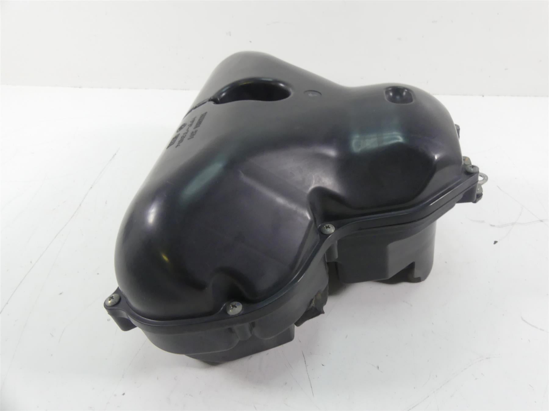2007 Yamaha FZ1 Fazer Air Cleaner Breather Box & Velocity Stacks 2D1-14411-00-00 {{ shop.shopifyCountryName }} - Mototech271