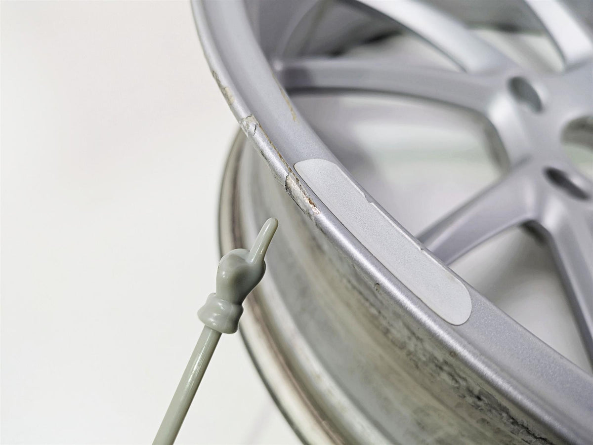 2016 BMW R1200RT K52 Straight 17x5.5 Rear Wheel Rim 36317727235 {{ shop.shopifyCountryName }} - Mototech271
