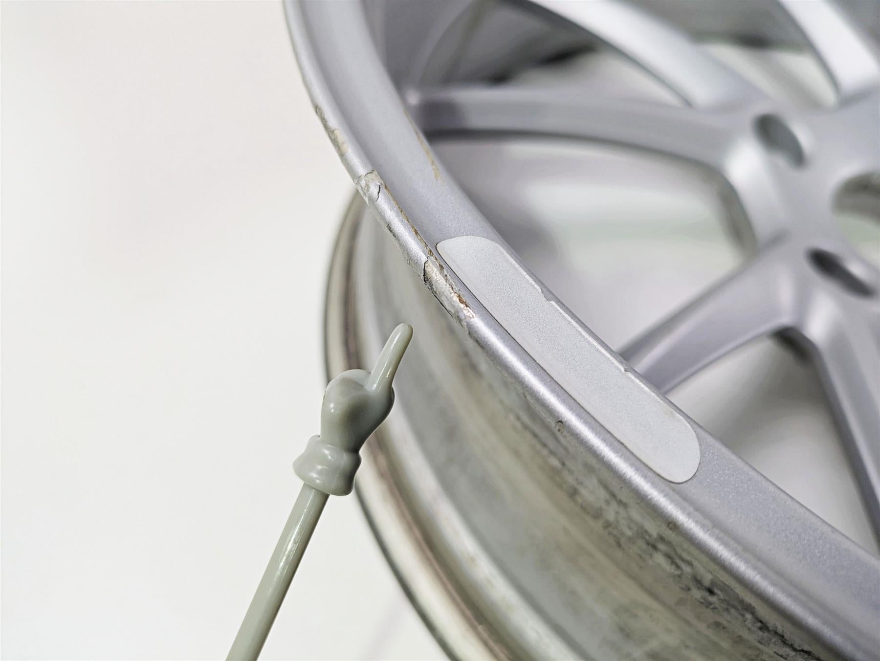 2016 BMW R1200RT K52 Straight 17x5.5 Rear Wheel Rim 36317727235 {{ shop.shopifyCountryName }} - Mototech271