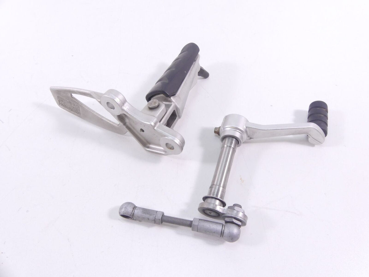 2008 BMW R1200R K27 Left Rider Footpeg Foot Peg + Shift Pedal Set 46717700913 {{ shop.shopifyCountryName }} - Mototech271