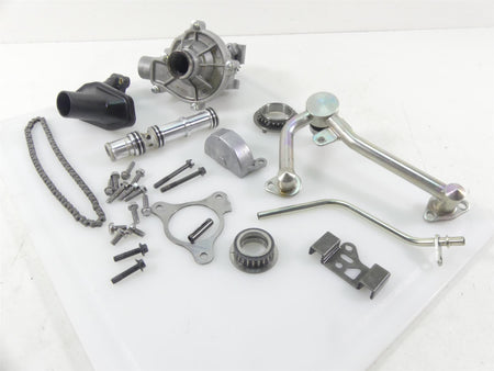 2019 Triumph Street Triple 765R Oil & Water Pump Assembly Set T1210292 {{ shop.shopifyCountryName }} - Mototech271