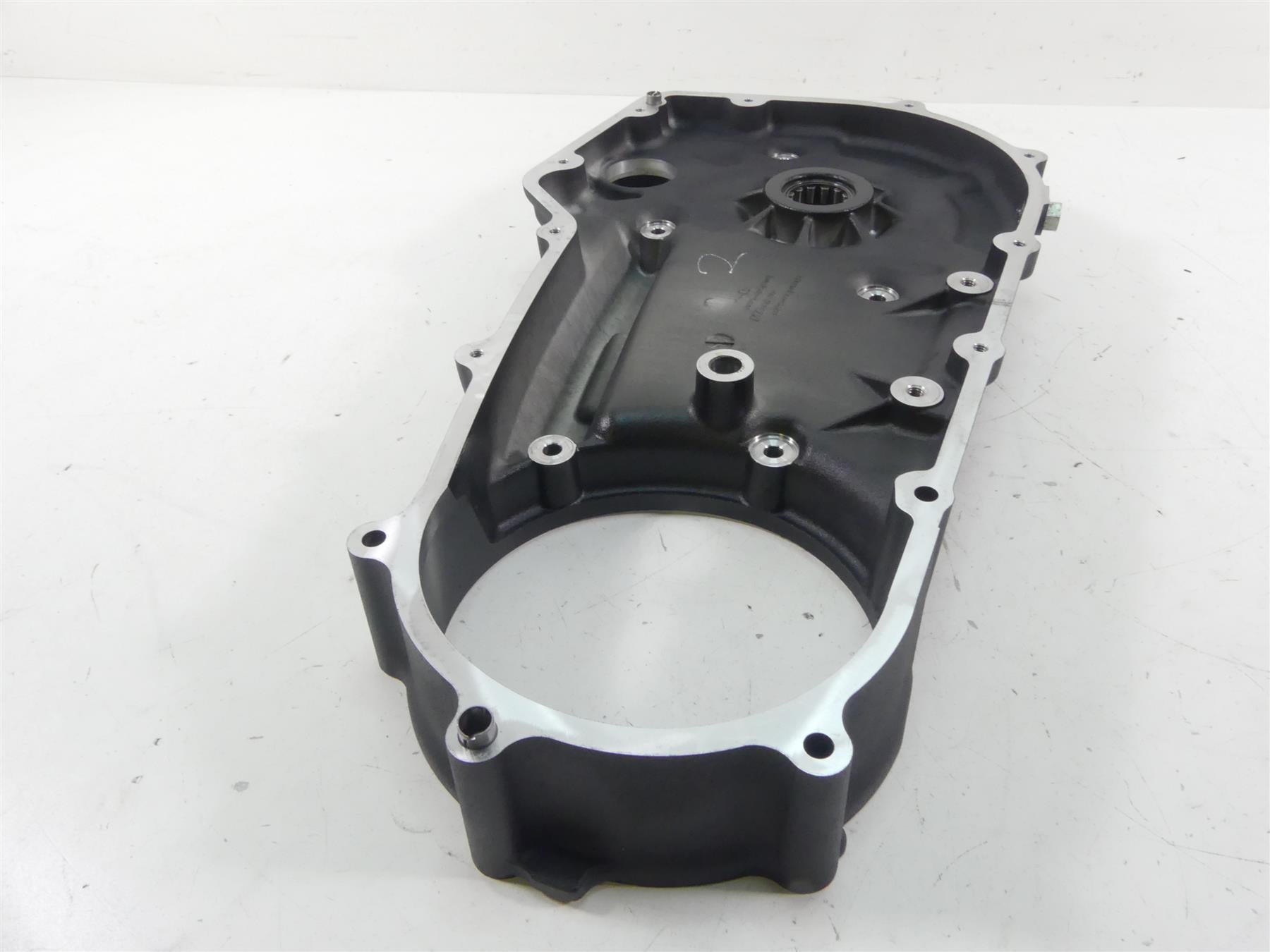 2014 Harley FXDL Dyna Low Rider Inner Primary Drive Cover Mid Ctrl 60681-06 {{ shop.shopifyCountryName }} - Mototech271