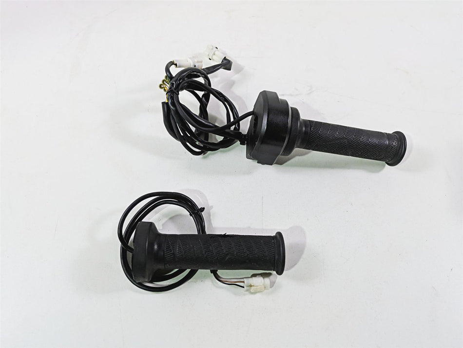 2020 KTM 1290 Super Adventure R Ride By Wire Throttle Sensor Grip 60711012000 {{ shop.shopifyCountryName }} - Mototech271