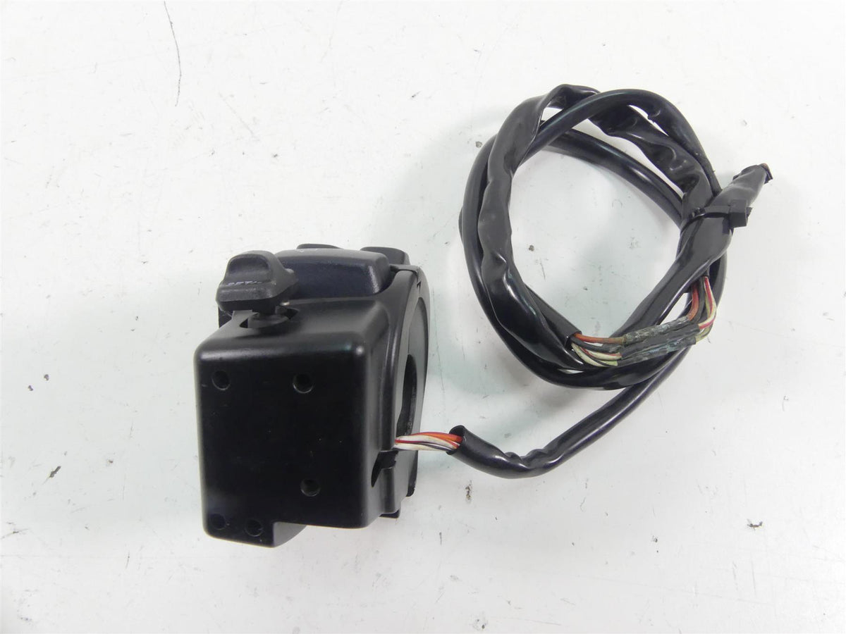 2021 Harley Softail FLSB Sport Glide Left Hand Cruise Control Switch 71500288 {{ shop.shopifyCountryName }} - Mototech271
