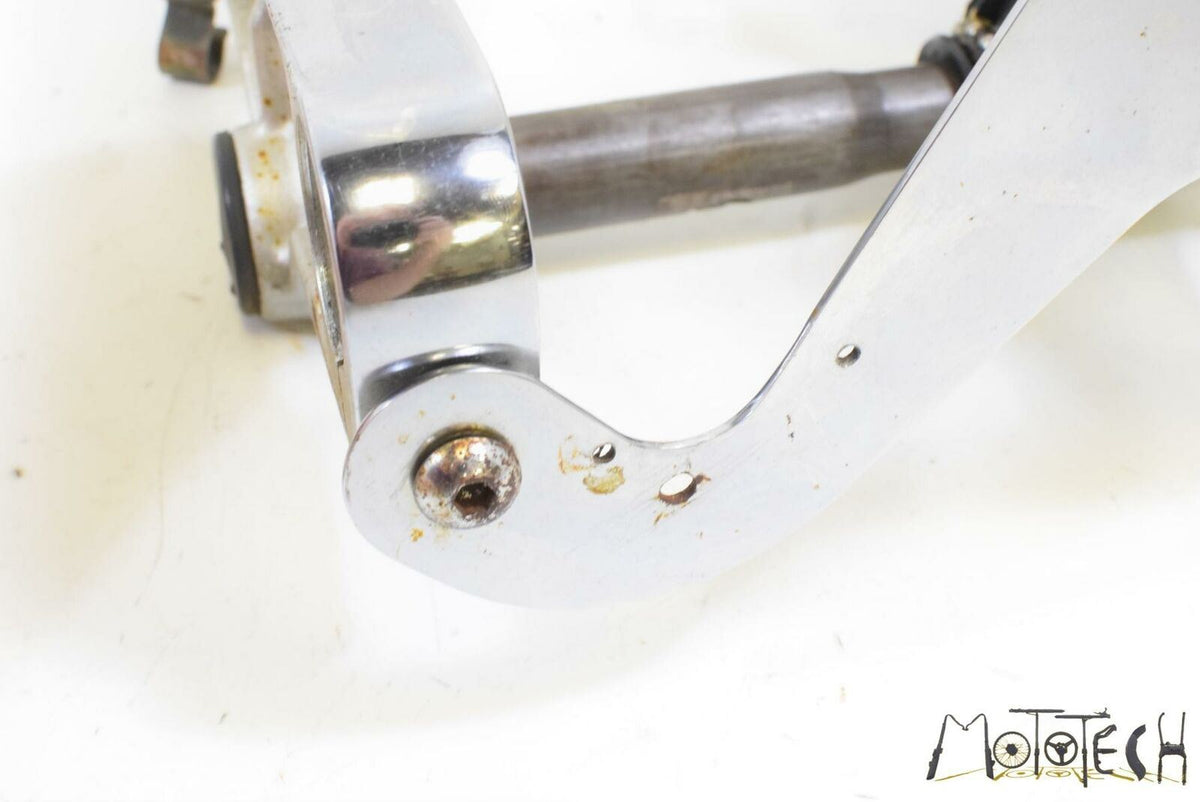 2004 Yamaha XVS650 V-Star Custom Upper Lower Triple Tree Set {{ shop.shopifyCountryName }} - Mototech271