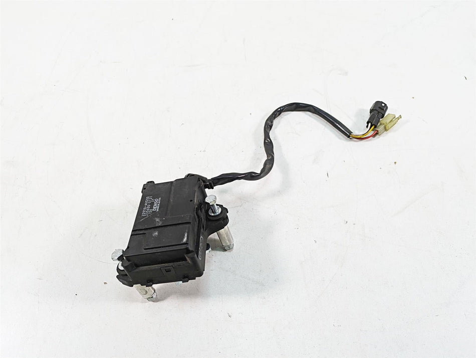 2016 Suzuki M109R VZR1800 Denso Exhaust Header Servo 33970-48G00 {{ shop.shopifyCountryName }} - Mototech271